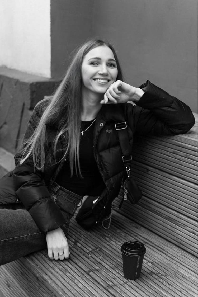 Юлия Забелина